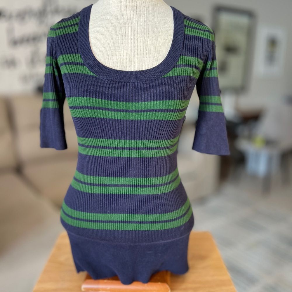 Y2K Navy and Green Striped Women's Sweater